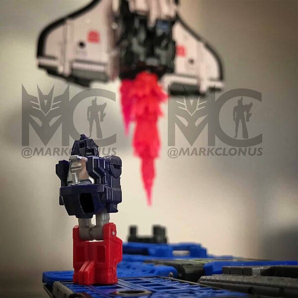 Transformers Legacy Velocitron Galaxy Shuttle Official In Hand Image  (7 of 12)